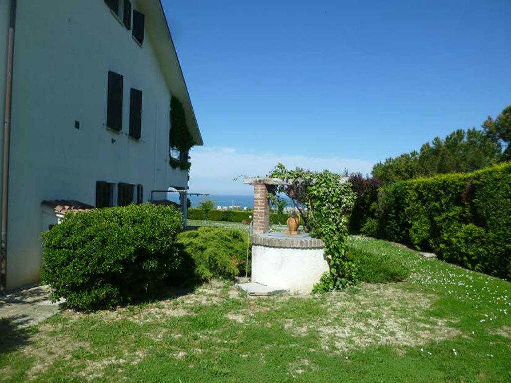 Villa Dolcevita San Costanzo 外观 照片